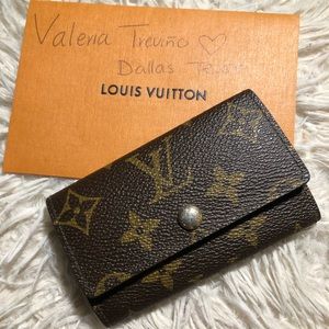 Vintage key holder 6